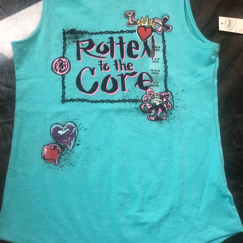 Sleeveless Disney descendants shirt